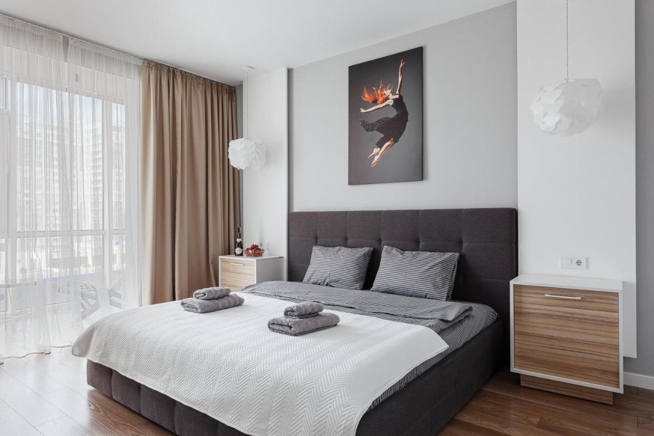 White Apartments Odessa Exterior foto